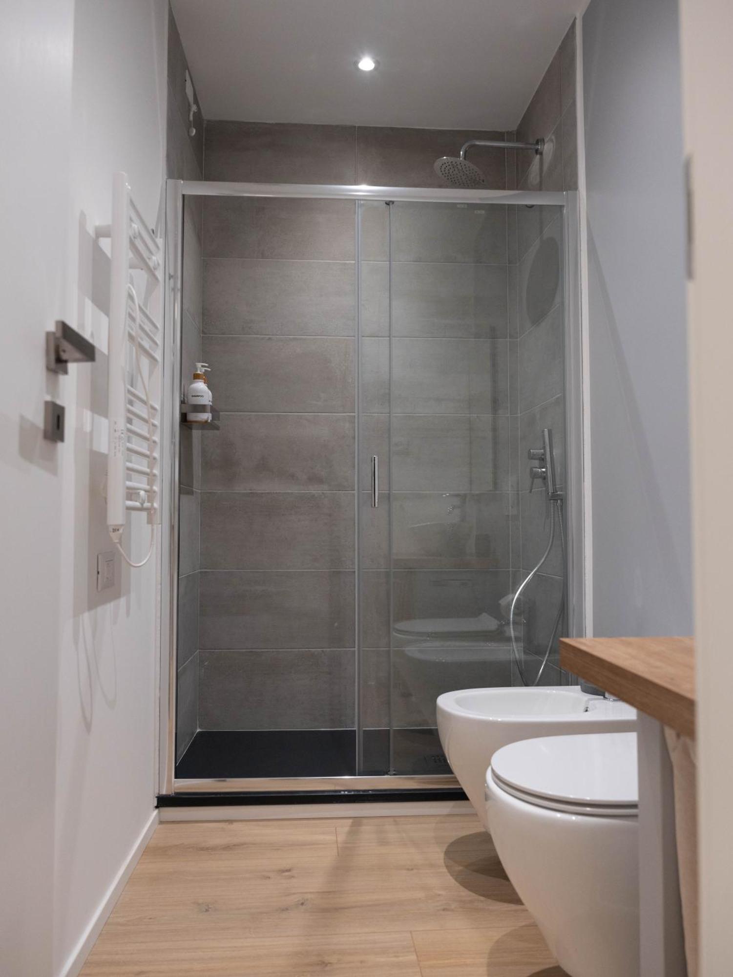 Moor Assarotti Suites - Genova City Center Екстер'єр фото