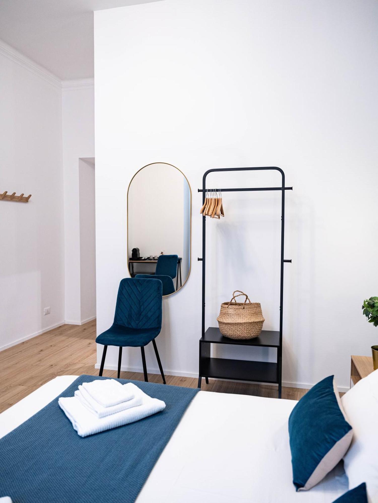 Moor Assarotti Suites - Genova City Center Екстер'єр фото