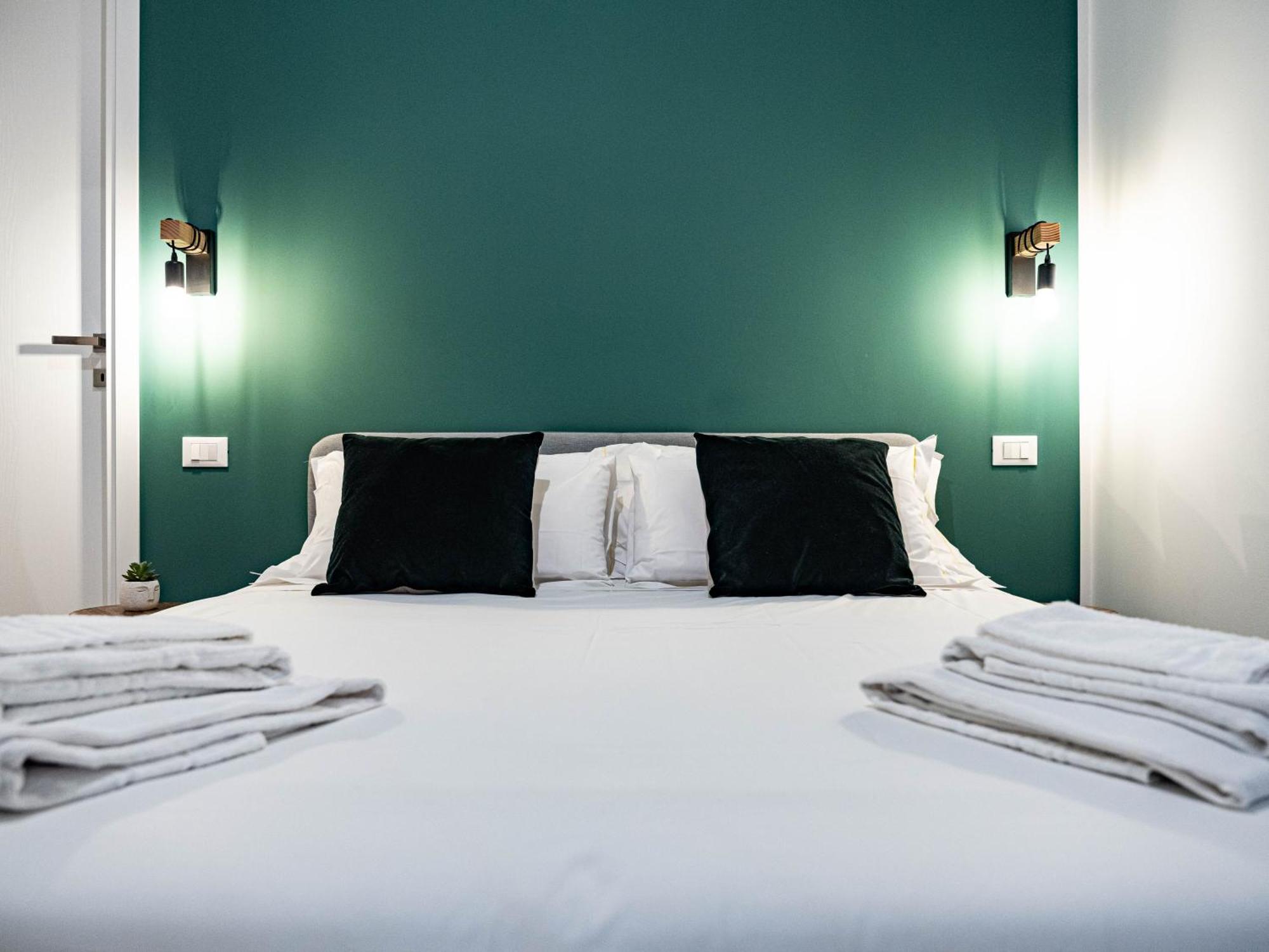 Moor Assarotti Suites - Genova City Center Екстер'єр фото