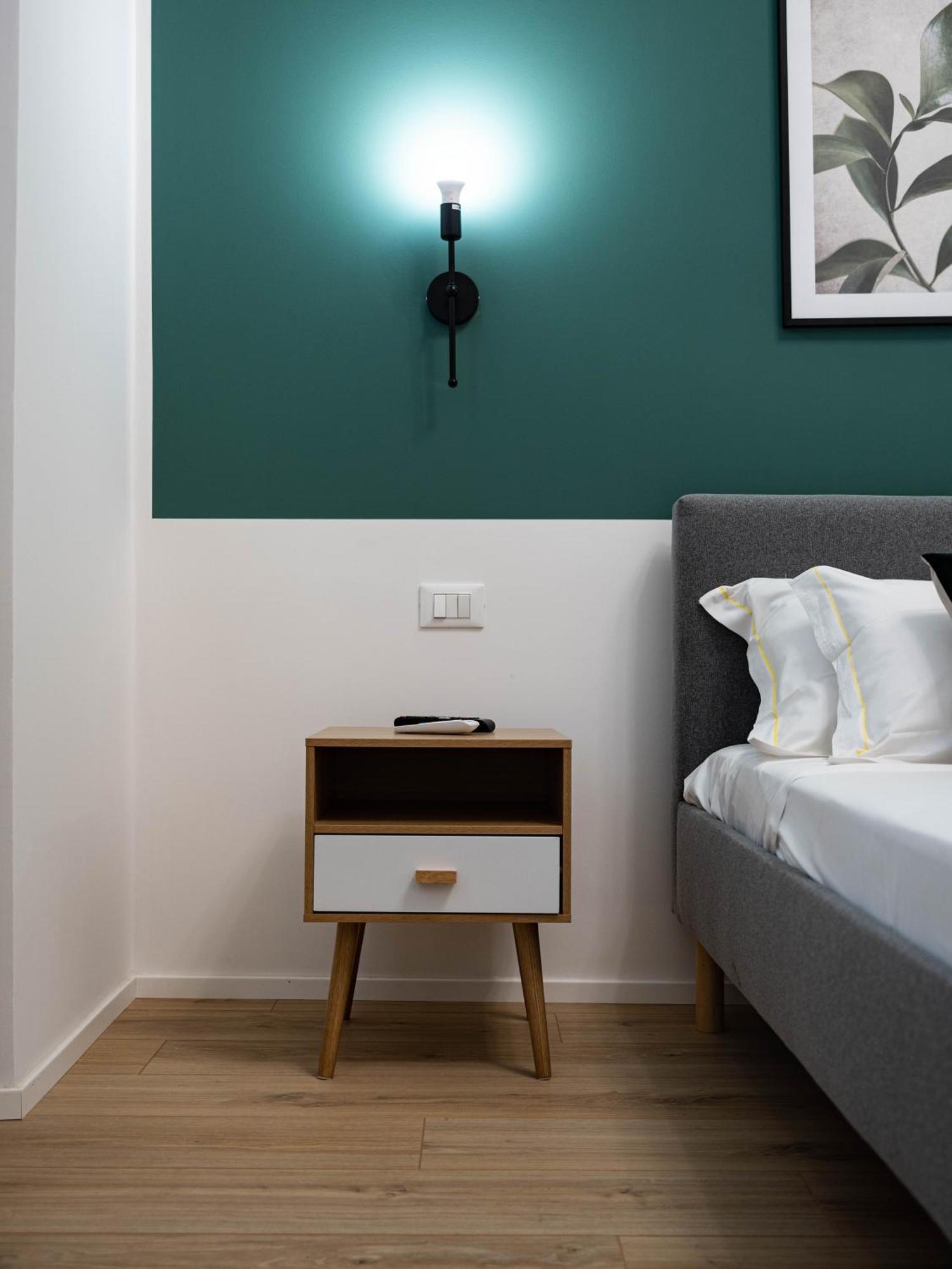 Moor Assarotti Suites - Genova City Center Екстер'єр фото